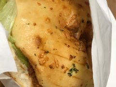 -必胜客(尹山湖歌林公园店)