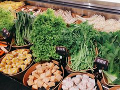 -牛YO寿喜烧·铁板烧和牛火锅自助(市府恒隆店)