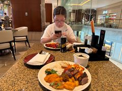 -怡咖啡海鲜自助餐厅(浦东香格里拉店)