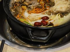 -九寨特色牦牛肉汤锅 羊肉汤锅