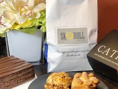 -SKROLL卡特司库·蛋糕定制·生吐司·司康(古北程家桥店)