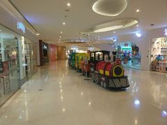 -虹桥天地-停车场