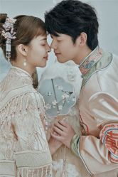 -易摄影婚纱摄影工作室