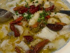 -鱼亨小鲜酸菜鱼(大信店)