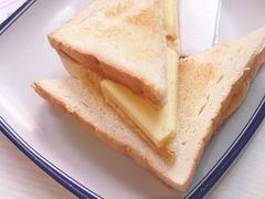 冰火鲜奶多士-食运茶餐厅(文化宫店)