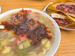 -建宏肉丸糊辣汤(建西街店)