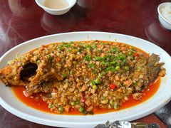 -老瓦房饭店(三苏大道中段店)