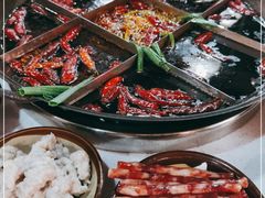 -正贰捌经重庆老火锅(建设路店)