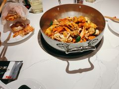 -七欣天香辣蟹火锅(闵行浦江欢乐颂店)