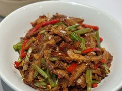 -传统菜农庄(皇姑路店)