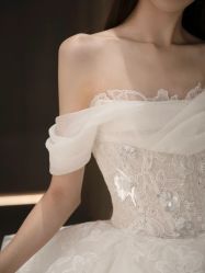 -不晚国际婚纱礼服