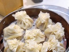 上品羊后腿肉烧麦-内蒙联营烧麦 草原石榴红(护国寺店)