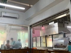 -何永光123鲜牛肉馆(1号店)