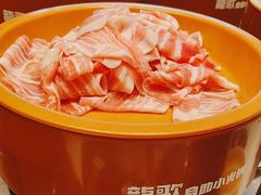 -龍歌自助小火锅(市南金茂湾店)