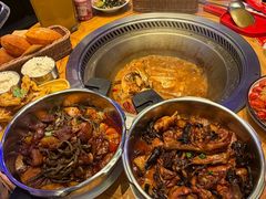 -山里屯铁锅炖·东北菜(康桥店)