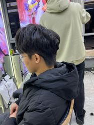 -藤野造型烫发染发