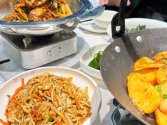 -靓虾二哥长沙地标小龙虾(五一广场店)