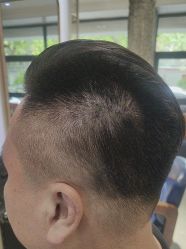 -PE SALON