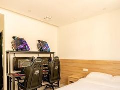 -竟客电竞酒店(川沙地铁站店)