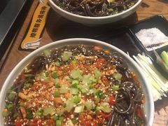 -三人行骨头王火锅(长寿店)