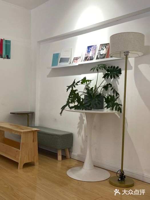 隹木咖啡馆(宝龙广场店)图片