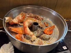 -川骄海鲜自助(王府井奥莱UP TOWN店原世界之花店)