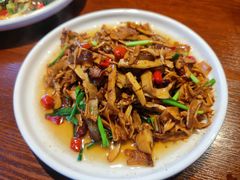-唐师傅湘西名菜馆(武陵路店)