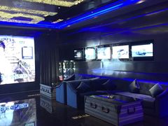 -泡沫BUbbLE量贩式KTV(金沙江路店)