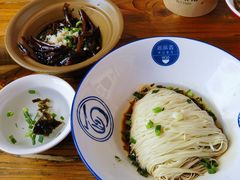 -新万鑫银丝面·非遗无锡味(惠山古镇店)