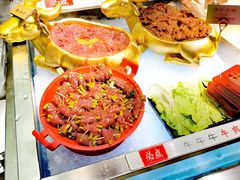 -成都你六姐·牛肉冒菜(城市集市合生汇店)