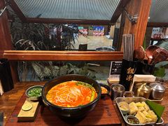 -银米·云南传统过桥米线(双廊黑金冠店)
