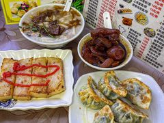 -村花杏荔枝湾艇仔粥