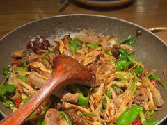 -吃饭皇帝大(长宁龙之梦店)