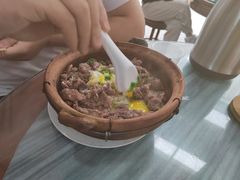 -容里煲仔饭(利丰北路店)