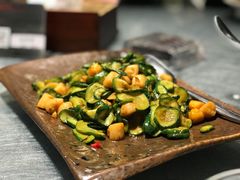 -浩运·海鲜青岛菜·海胆水饺(石老人店)