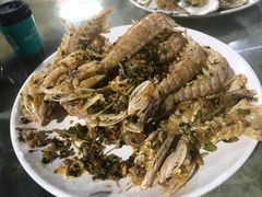 -四川小胡子海鲜(丁村万人海鲜广场店)