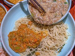 -裕兴记•蟹黄面馆(人民广场店)