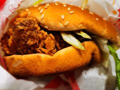 -麦当劳(展览路店)