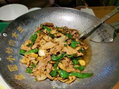 -费大厨辣椒炒肉(新城吾悦广场店)