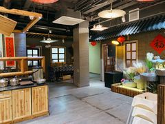 大堂-锅来乐地锅鸡(安亭店)