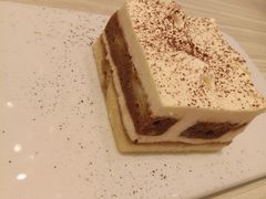 -必胜客(世欧广场店)