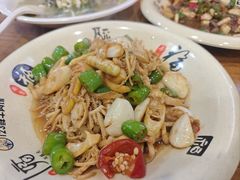 -何永光123鲜牛肉馆(1号店)