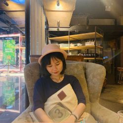 -BM SALON