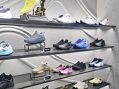 -ARC'TERYX始祖鸟(北京王府中环店)