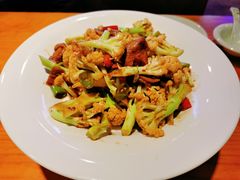 干锅有机菜花-潍城老菜馆·地标美食