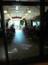-THE BARN大屋理发馆
