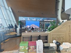 -抱抱地球咖啡馆(国家海洋博物馆店)
