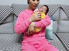 -爱的果实月嫂育婴师(世纪东方店)