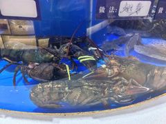 -小渔莊•地道胶东菜(旅游路万象省博物馆店)