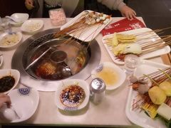 -佰人王串串香火锅(洋珠巷店)